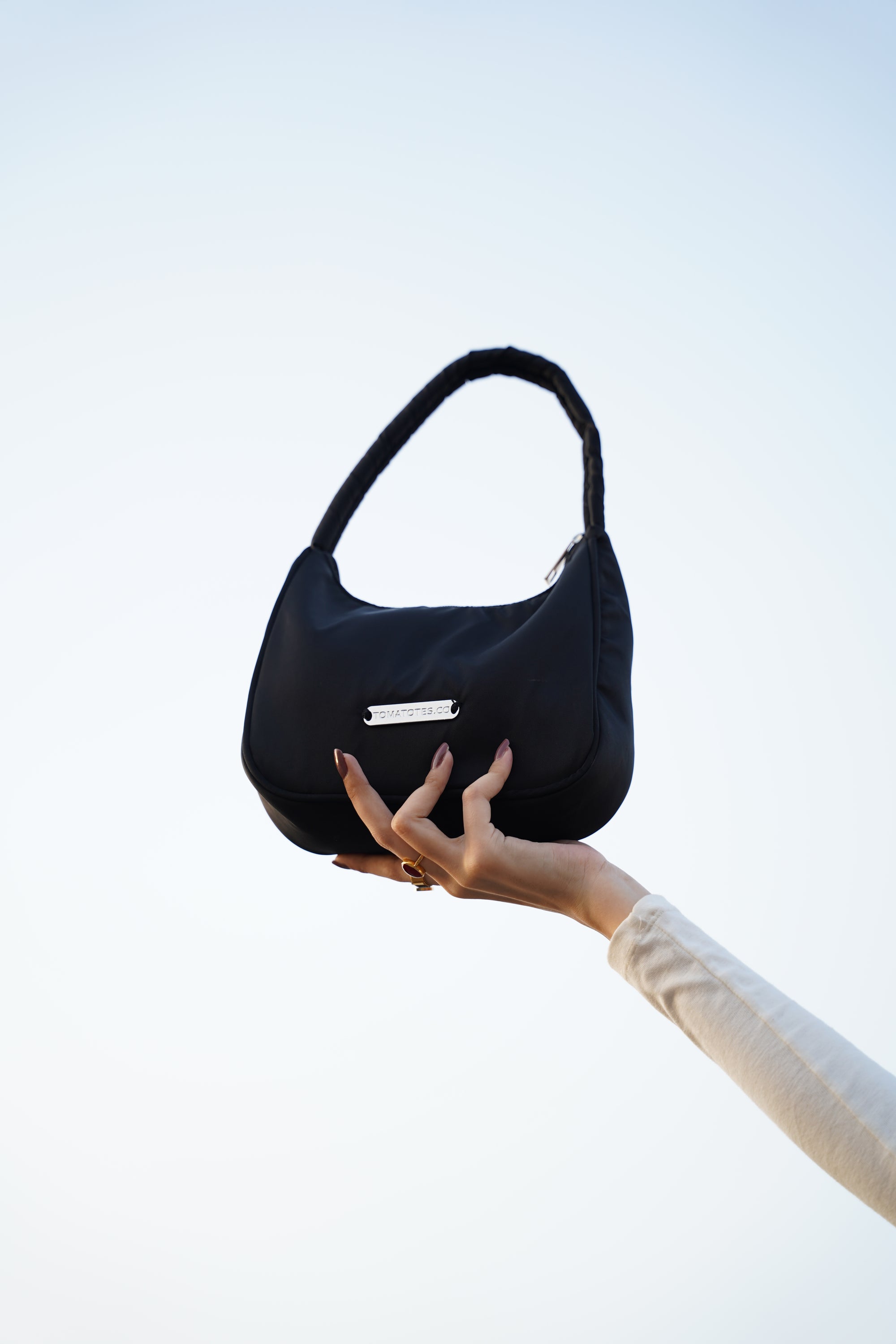 Stella - Nylon Shoulderbag