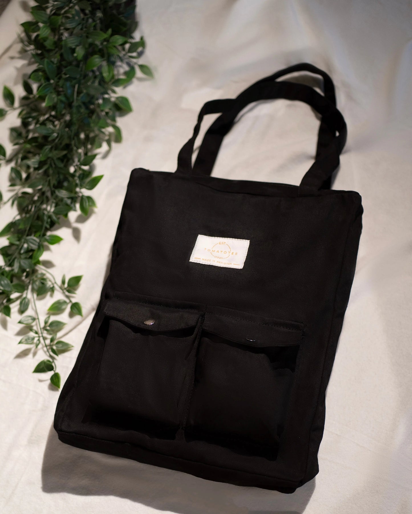 Black Denim Zipped Tote Bag tomatotes.co